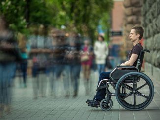 Ley de dependencia: ¿caridad y rehabilitación o fomento de autonomía personal?