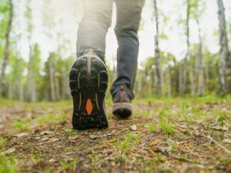 Caminar rápido ayuda al envejecimiento saludable
