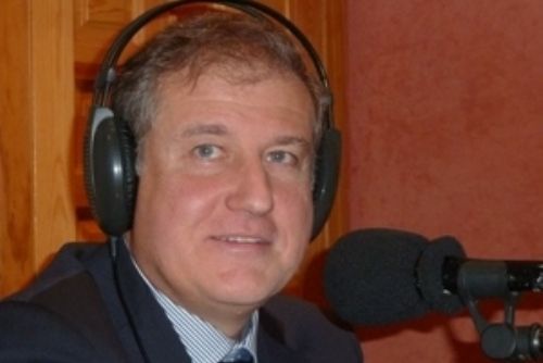 Consumo informa y aconseja a consumidores y comercios sobre sus derechos tras el apagón energético