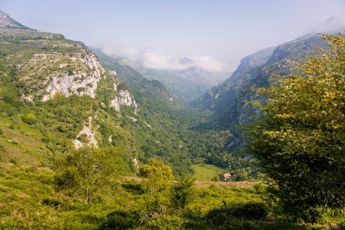 Alto Asón: donde Cantabria respira despacio Alto Asón: donde Cantabria respira despacio
